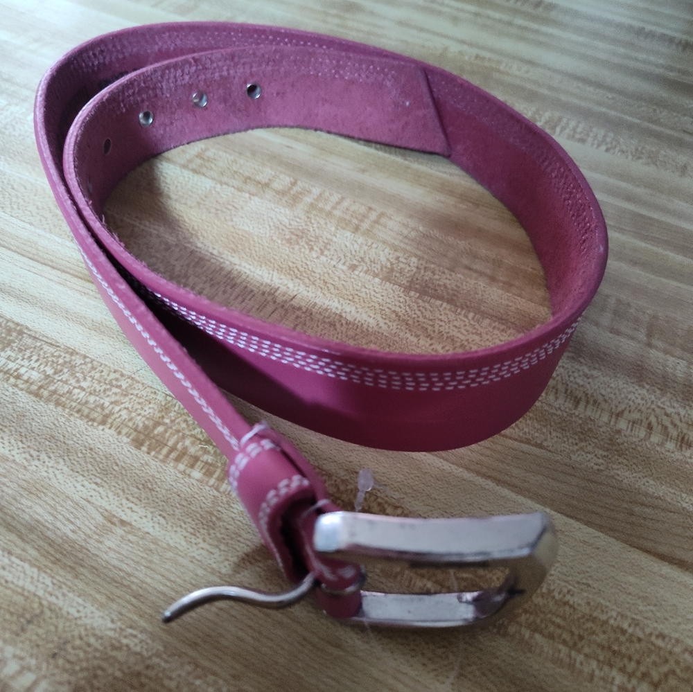 Timberland Belt Women's Leather Hot Pink 1.5" W 32"L  EUC